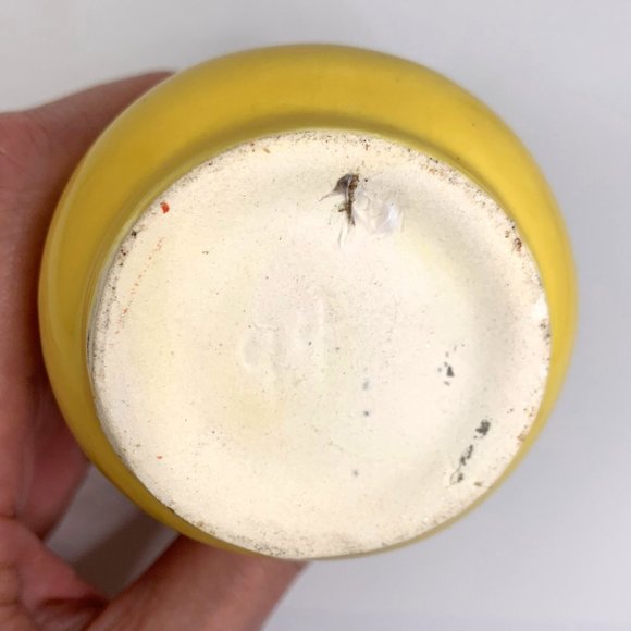 Vtg Hull Yellow Drip Glaze Pottery Small Pitcher - Picture 5 of 7